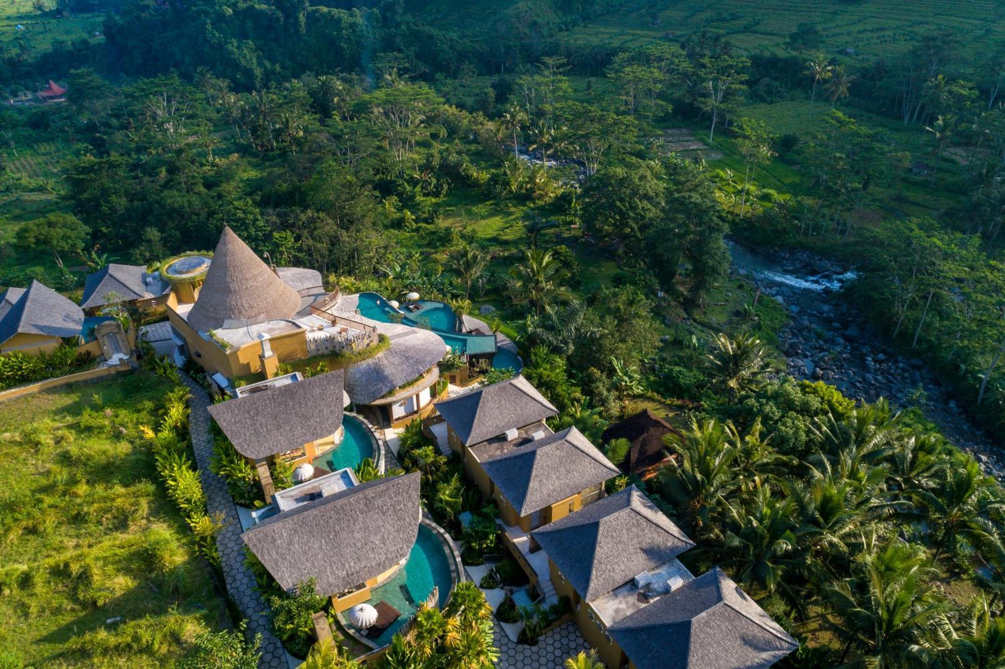 วาปา ดิ อูเม ซิเดเมน Hotel ซิเดอมัน ภายนอก รูปภาพ Aerial view of the resort
