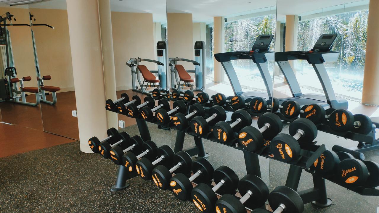 วาปา ดิ อูเม ซิเดเมน Hotel ซิเดอมัน ภายนอก รูปภาพ Dumbbells