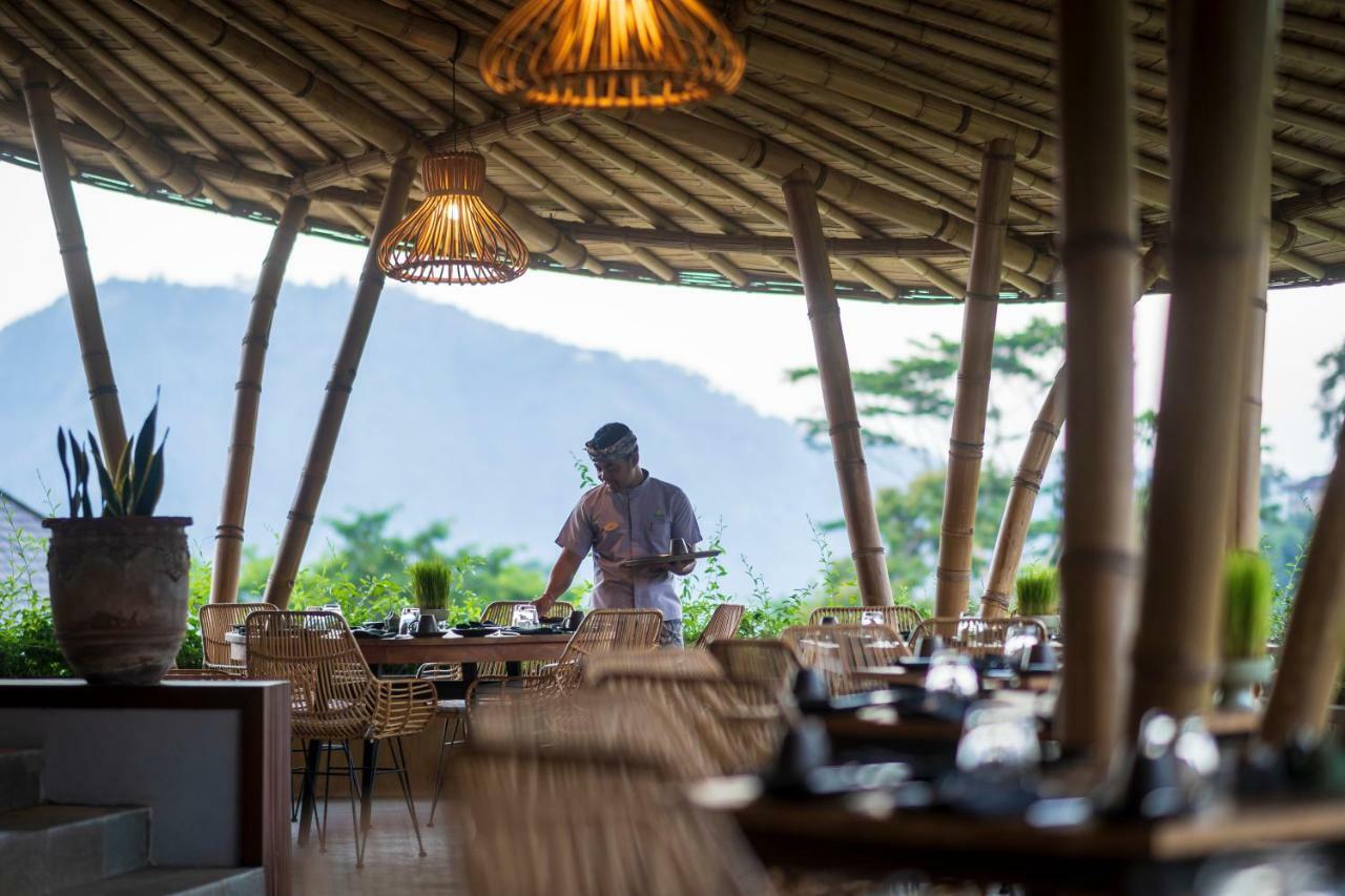 วาปา ดิ อูเม ซิเดเมน Hotel ซิเดอมัน ภายนอก รูปภาพ The restaurant at the retreat